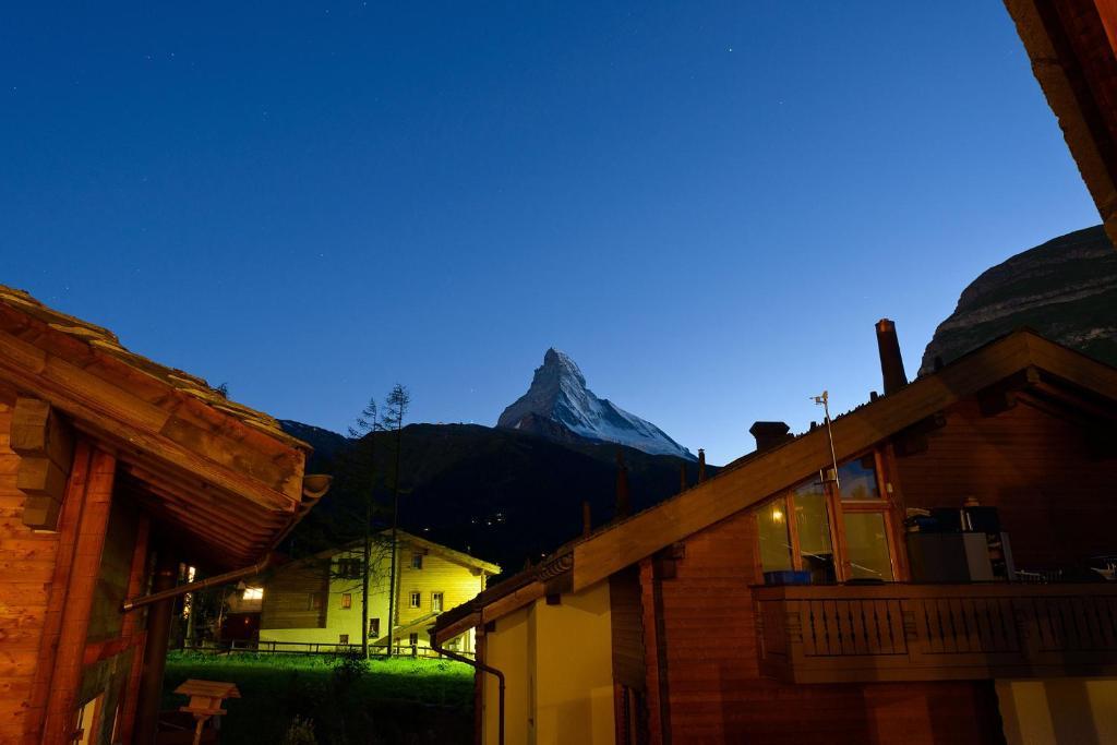 Casa Della Vita By Zermatt Premium Apartments Exterior photo